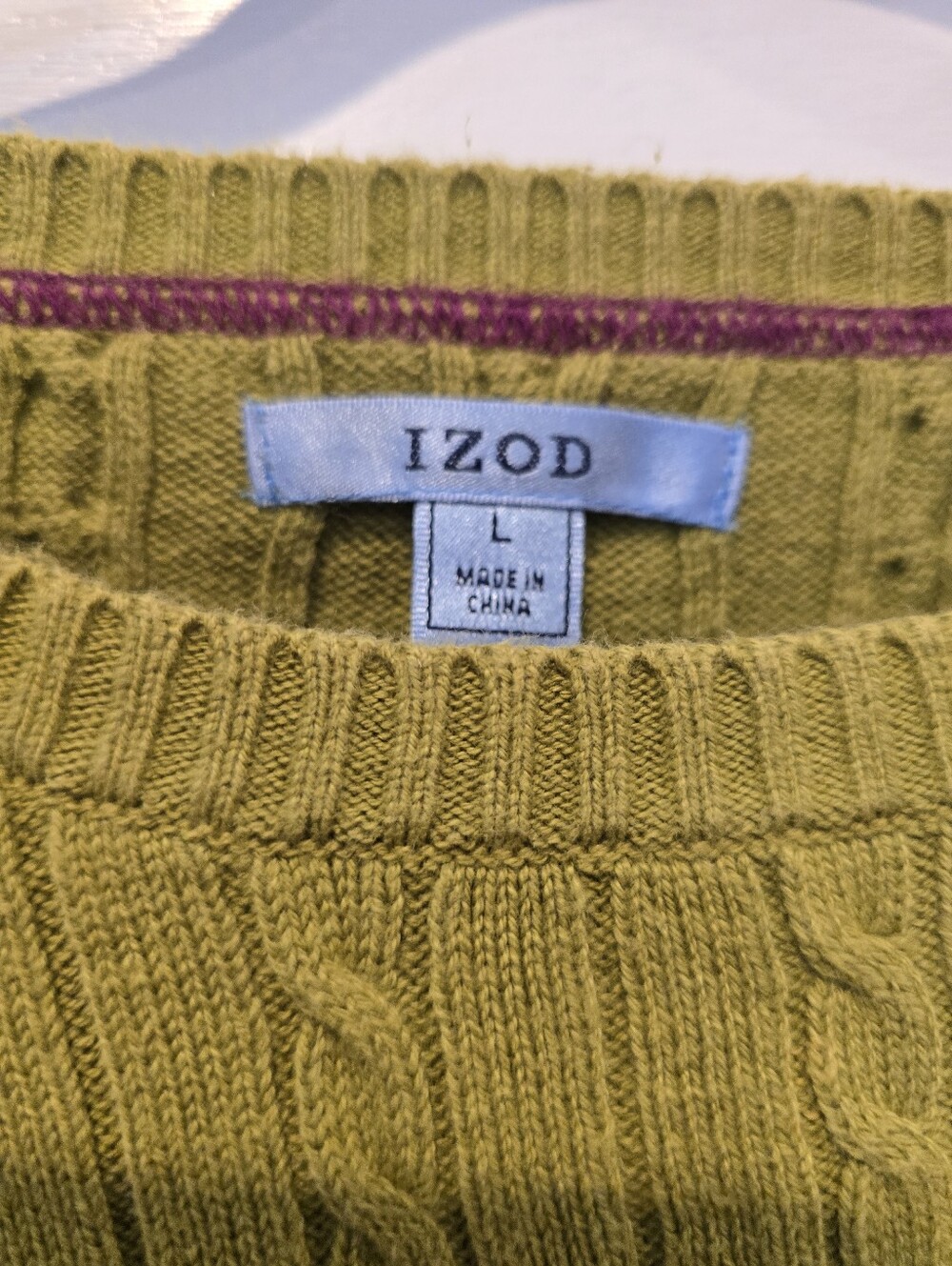IZOD Cable Knit Sweater Chartreuse Green Crew Neck Purple Logo Womens Large - Picture 5 of 5